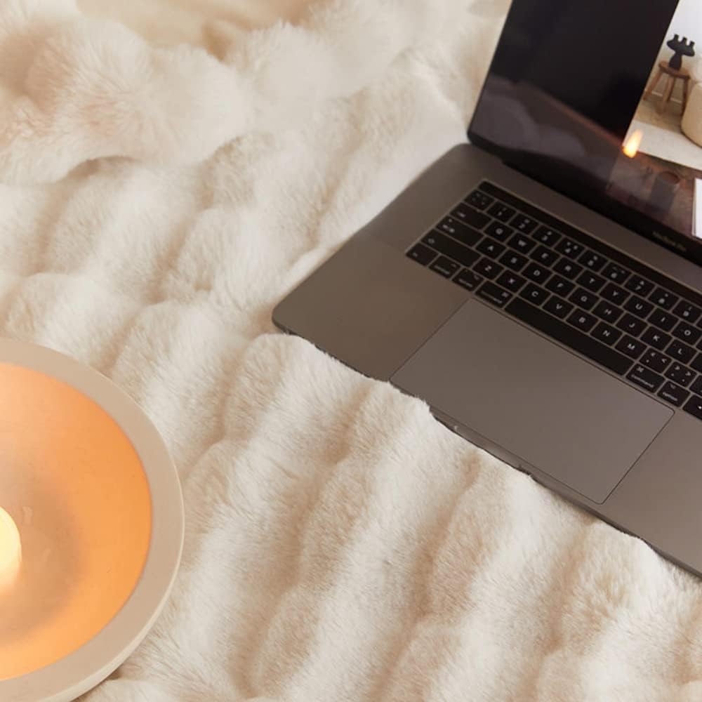 FluffyDream - Atemberaubender Wohlfühleffekt - dydoo.ch